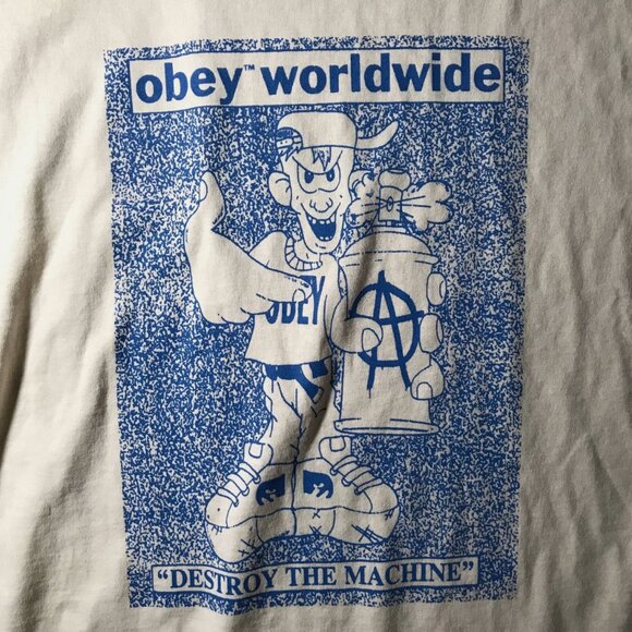 Obey Worldwide Destroy The Machine T-shirt Size LARGE Graffiti Character - Picture 2 of 3